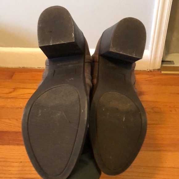 Knee high boots - Picture 5 of 8